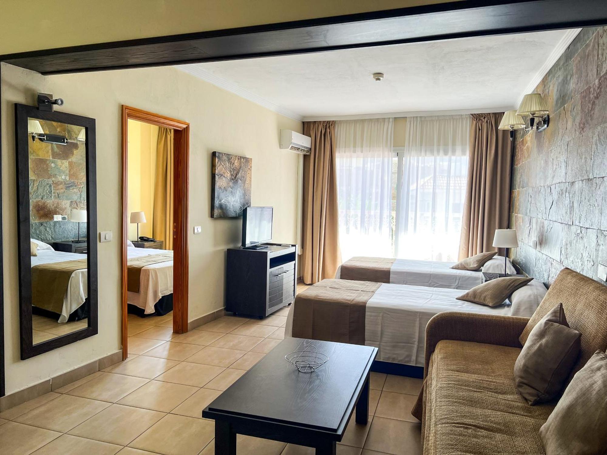 Hotel La Aldea Suites San Nicolas Luaran gambar
